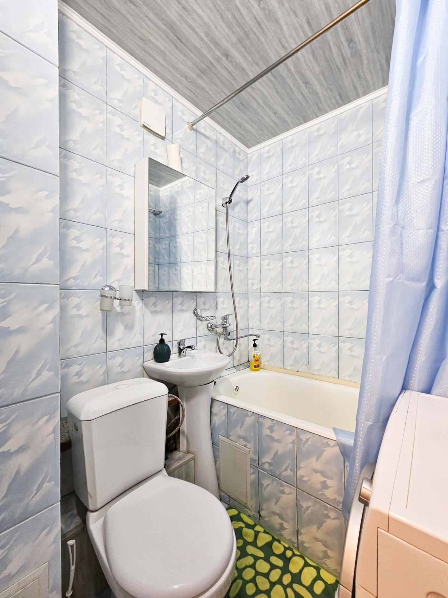 Nadezhda Apartments On The Nauryzbai Batyr 82 Ałma Ata Zewnętrze zdjęcie